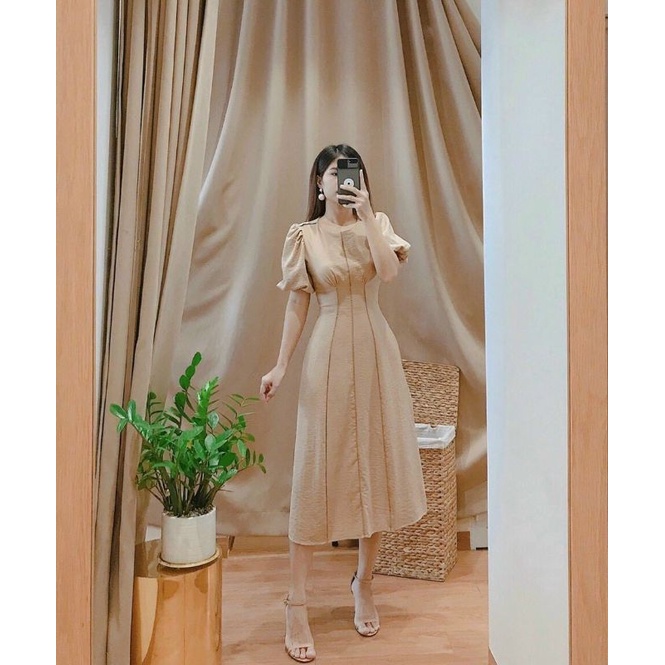 Đầm cổ tròn tay phồng may phối ly dọc thân chất vải linnen Vaco BT93