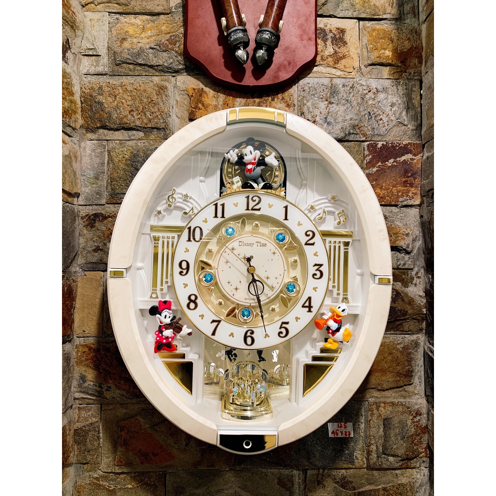 Đồng hồ treo tường Disney time một phiên bản xoay mặt cao cấp Made In Japan