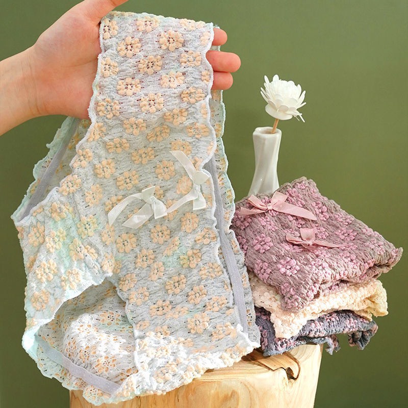 Quần Lót Nữ 4D Ren Nhúm Ngàn Hoa Đính Nơ Siêu Xinh Kháng Khuẩn Cao Cấp QL18