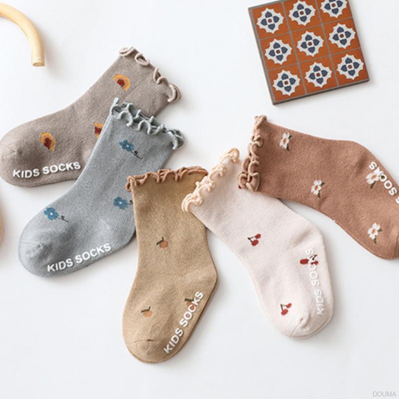 Vớ cotton mềm mại thời trang mùa thu cho bé gái