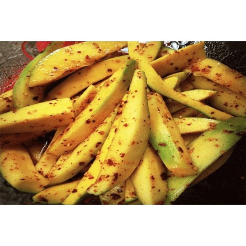 Xoài rim chanh  muối ớt mềm dẻo, chua ngọt thơm ngon
