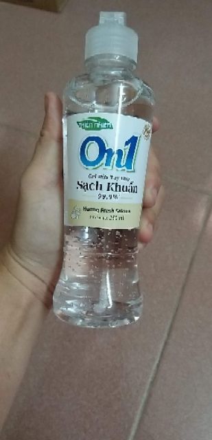 Nước rửa tay khô chống khuẩn.250ml ( cam kết hàng chính hãng nhé.) sỉ ip em nha.hàng sẵn ạ. | BigBuy360 - bigbuy360.vn