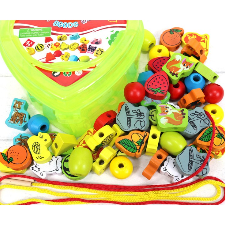 Đồ chơi xâu hạt gỗ hộp trái tim - 50 chi tiết và 2 dây xâu - chọn chủ đề cho bé