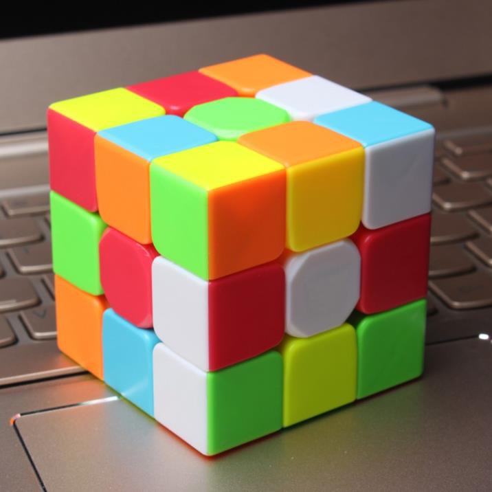 Rubik 3x3x3 đẹp LOẠI 1 - Xuay trơn nhẹ tay không rít - Độ bền cao