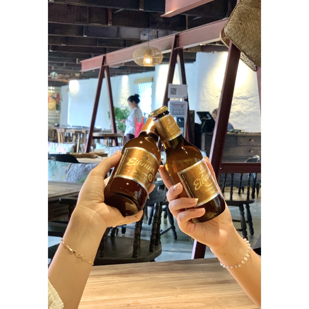 Quà tết đẳng cấp ->  Thùng 10 Chai Bia Thầy Tu Eibauer Vàng 5.2% 250ml- Hương Vị Tuyệt Đỉnh