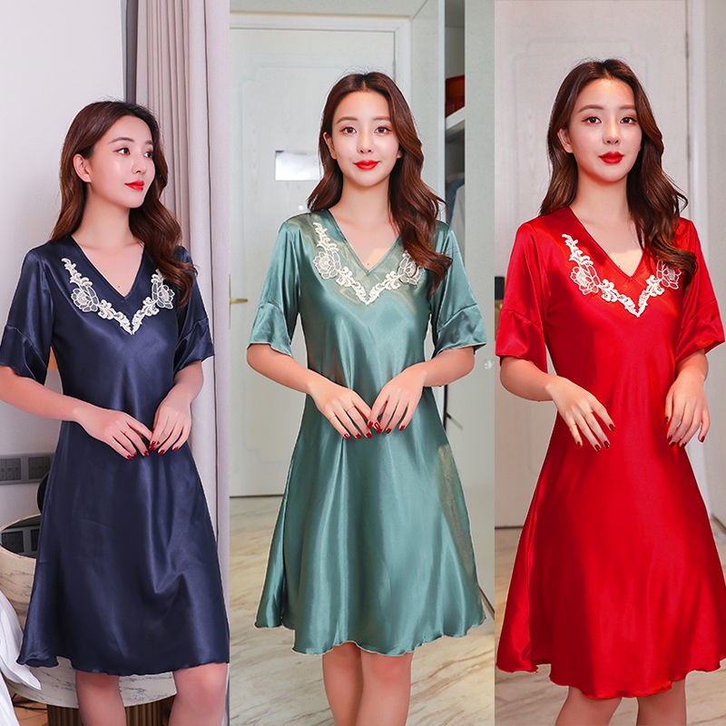 Pyjamas nữ băng lụa đi ngủ váy dài ban ngày của và quần áo mặc nhà sizeDD