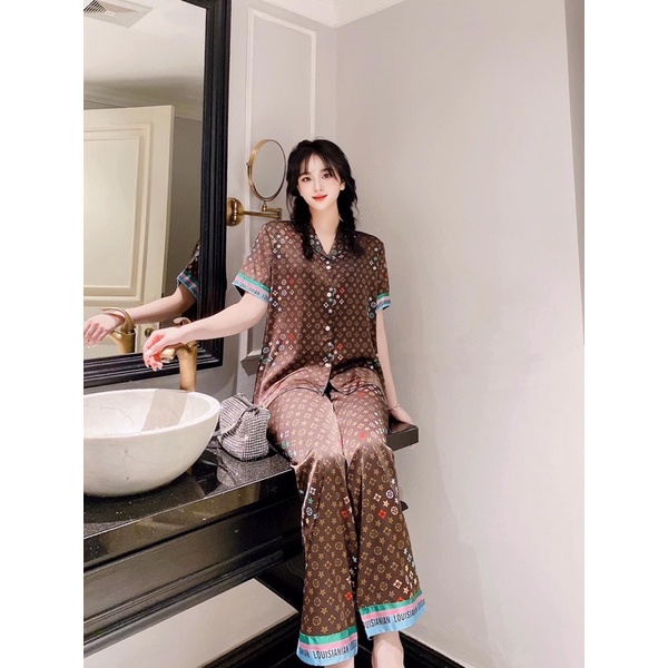 🌵Pijama tay ngắn quần dài LEISURE nâu đen_lụa satin mền mịn mát Form to 261.