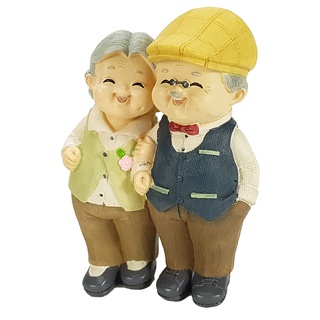 Tượng Ông Bà Đi Dạo