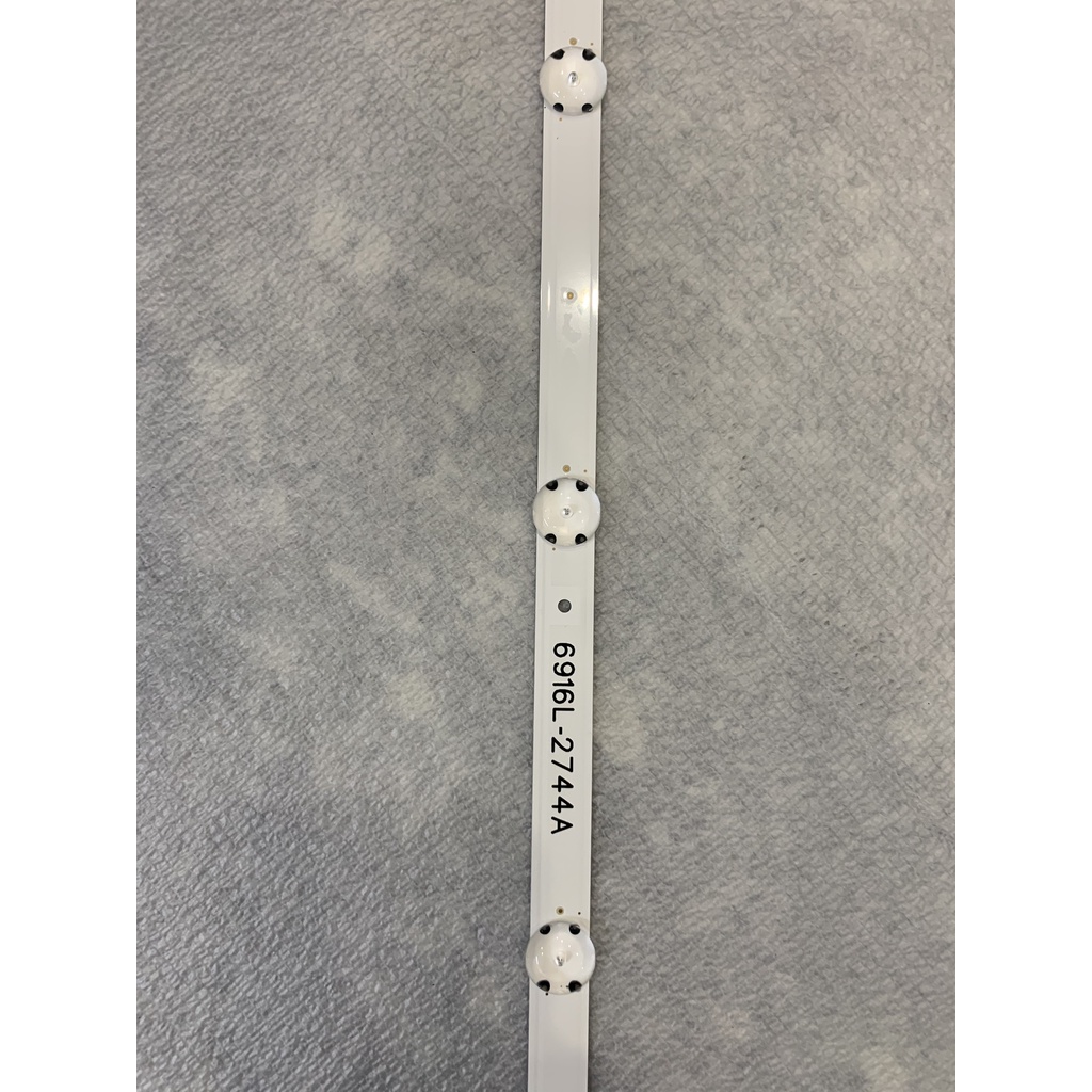 Thanh LED Tivi  43UH617 - Lắp zin tivi LG 43UH617 - 1 bộ 3 thanh 8 bóng giống nhau - LED MỚI 100% nhà máy