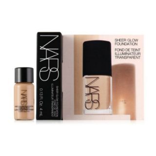 Kem nền Nars Sheer Glow Foundation 4ml