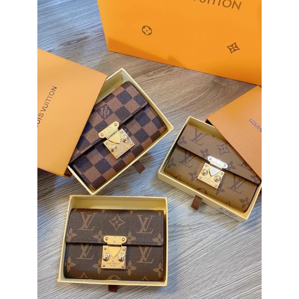 Ví L.v ngăn có hộp xinh