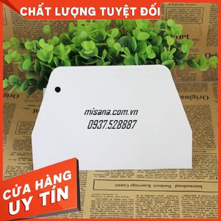 Miếng vét cắt bột nhựa
