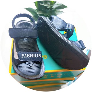 sandal bé trai size 27(kimhue)