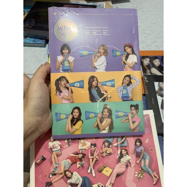 ALBUM SEAL WHAT IS LOVE- TWICE