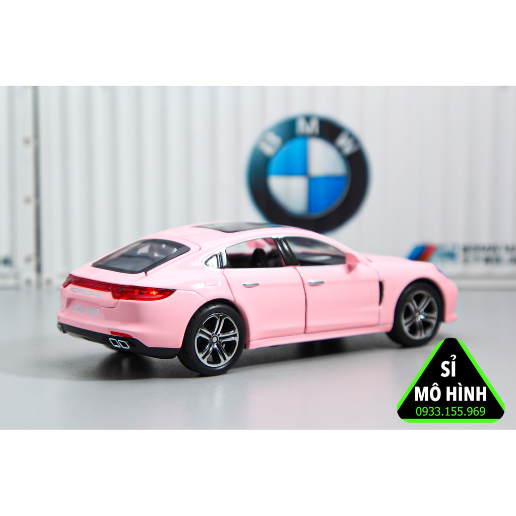 Mô hình xe Porsche Panamera sedan 1:32 Hồng