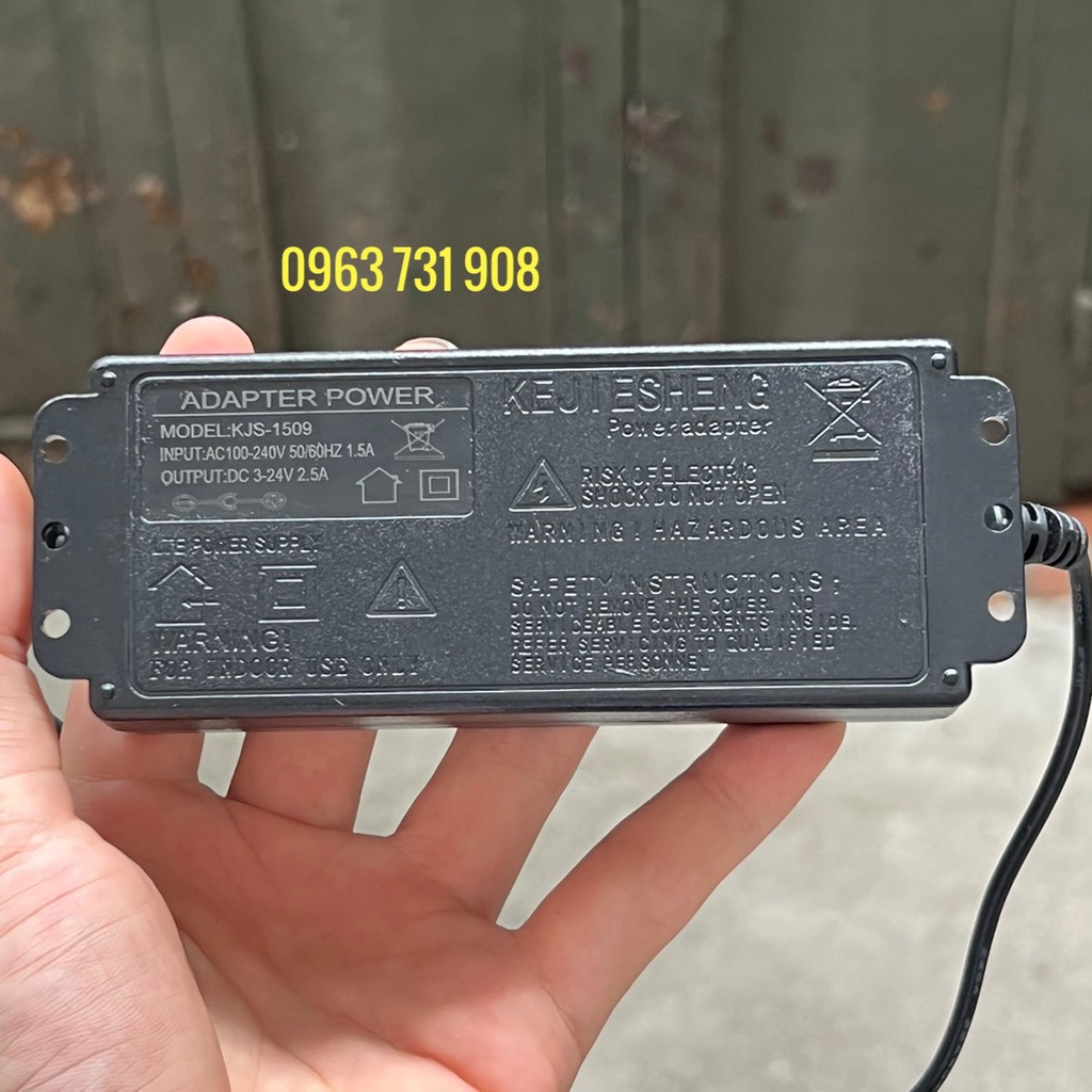 Bộ chỉnh nguồn đa năng 3v đến 24v-2.5A bảo hành 12 tháng