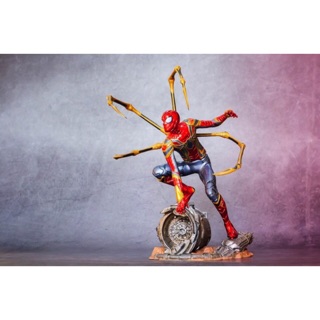 Tượng Ironspider cực đẹp mô hình Marvel