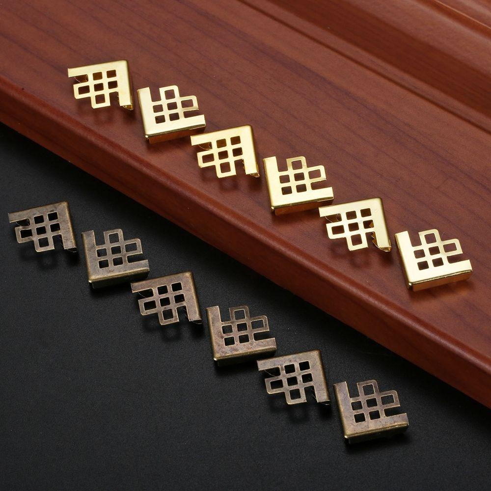Bộ 50 Miếng Dán Bảo Vệ Góc Cạnh Cho Sách / Tài Liệu Menus DIY 1