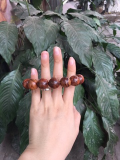Vòng Tay Gỗ Sưa