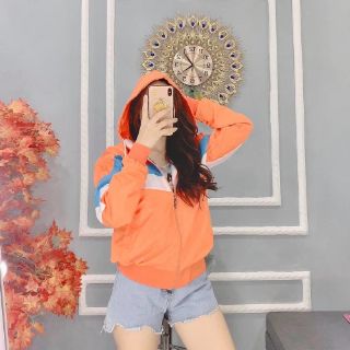 KHOÁC DÙ PHỐI MÀU