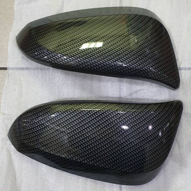Ốp Gương chiếu hậu CARBON xe Innova, Fortuner 2017 2018 2019 2020 2021 2022 2023 vân cacbon cao cấp