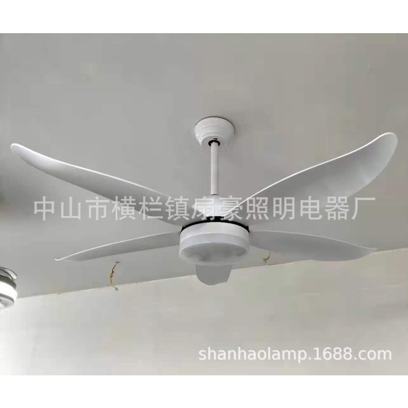 Quạt Trần Đèn 5 Cánh Mầu trắng động cơ lõi đồng