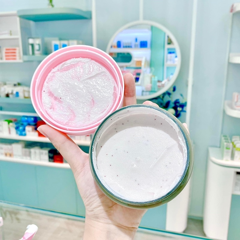 Tẩy Da Chết Dove Hương Lựu 225ml Bill Đức