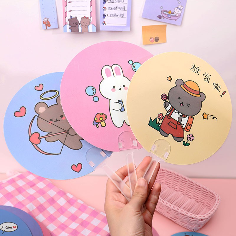 Quạt nhựa cầm tay hoạt hình dễ thương /Quạt tròn cầm tay cute #T3-13