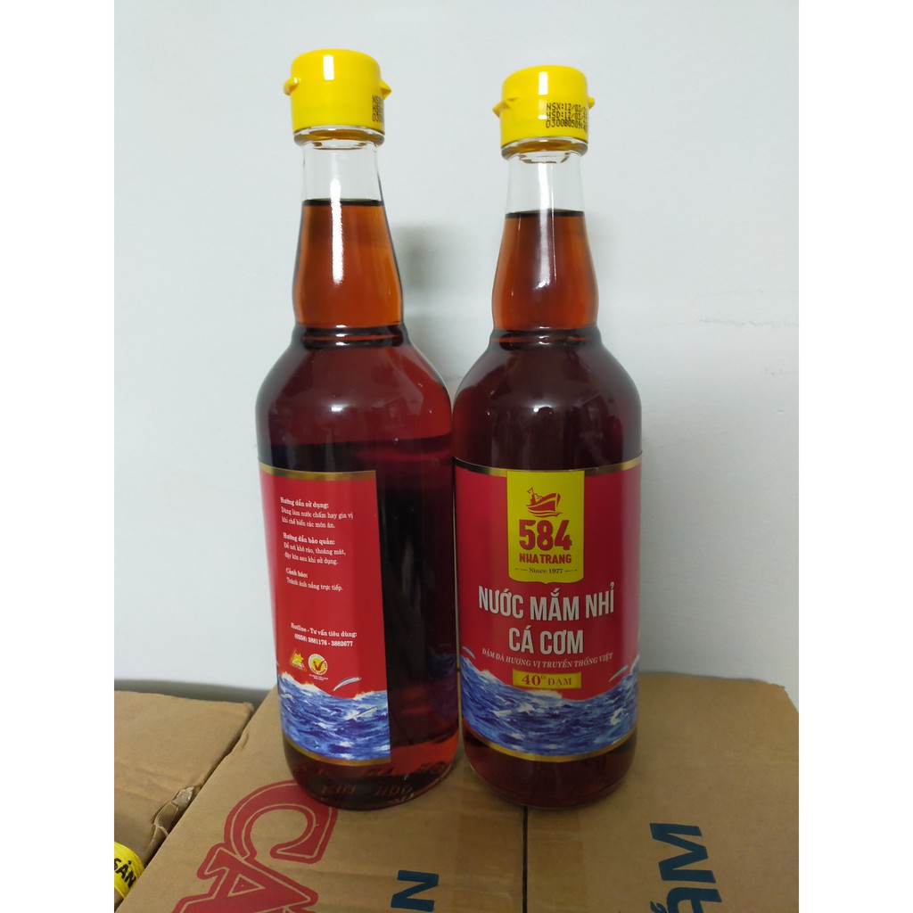 1 chai nước mắm 584 Nha Trang 40 độ đạm chai thủy tinh (chai 510ml) mẫu mã mới