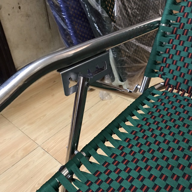 Ghế nằm tựa khung inox xịn