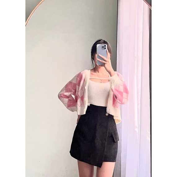 (Sẵn) Set Nữ Áo Len Cardigan Lông Thỏ Kèm Áo 2 Dây Set Áo Len Hoạ Tiết Quả Trám Màu Hồng Xinh Xắn ( Ảnh thật ) | BigBuy360 - bigbuy360.vn