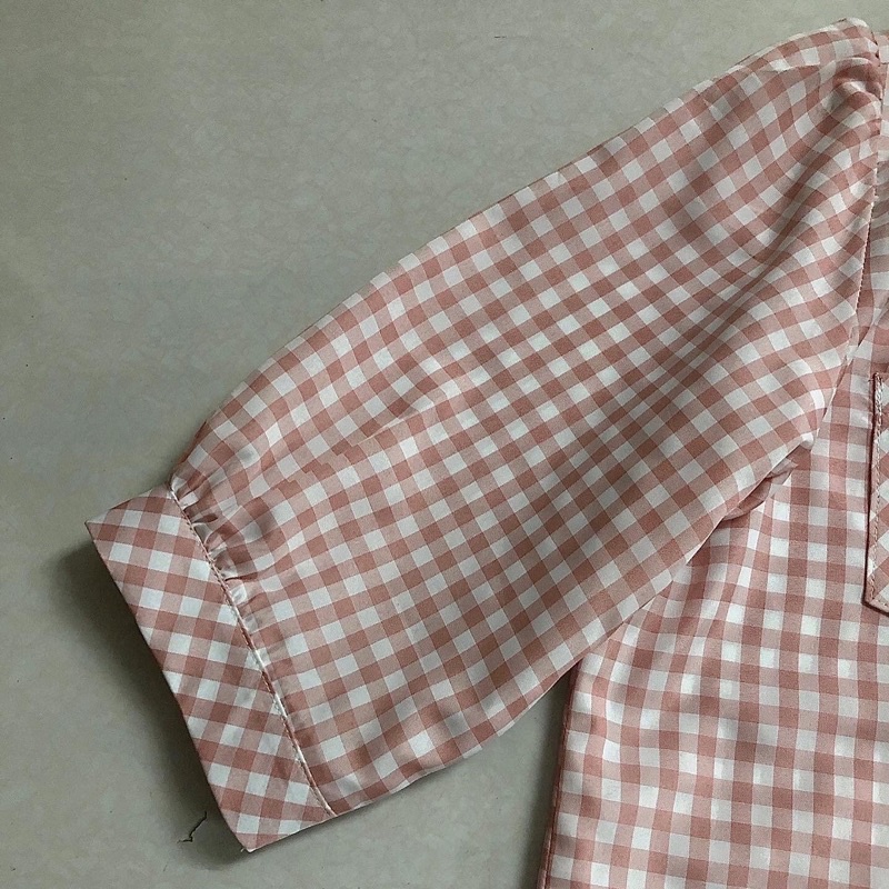 ÁO SƠ MI VẠT NGẮN DÀI caro hồng nhạt vải katê thoáng mát tặng kèm scrunchie cùng màu