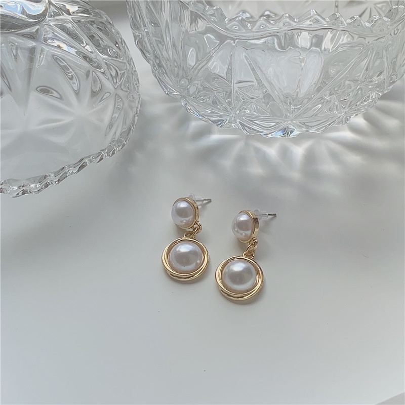 Khuyên tai kẹp không bấm lỗ chốt cố định K010 bằng hợp kim mạ vàng hình tròn đính hạt trai dáng midi Leous