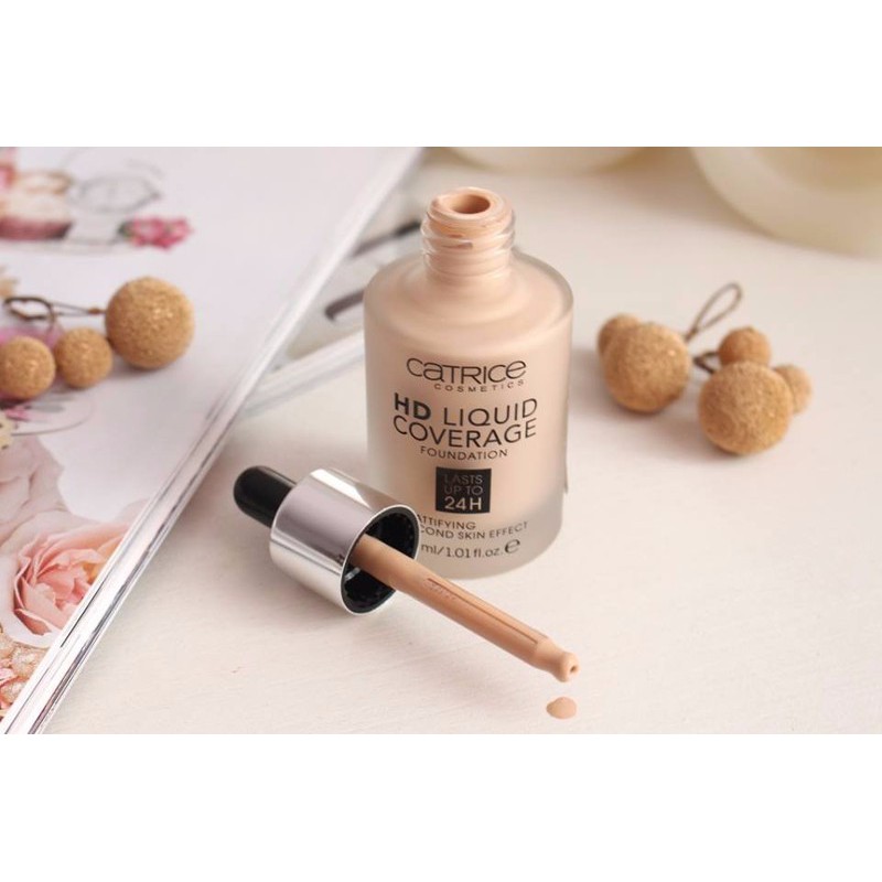 Kem nền Catrice HD Liquid Foundation che khuyết điểm kiềm dầu 30ml #030 Sand beige