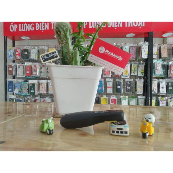 Bút trình chiếu LOGITECH R400 - Công nghệ không dây 2.4 GHz - Bảo hành 12 tháng
