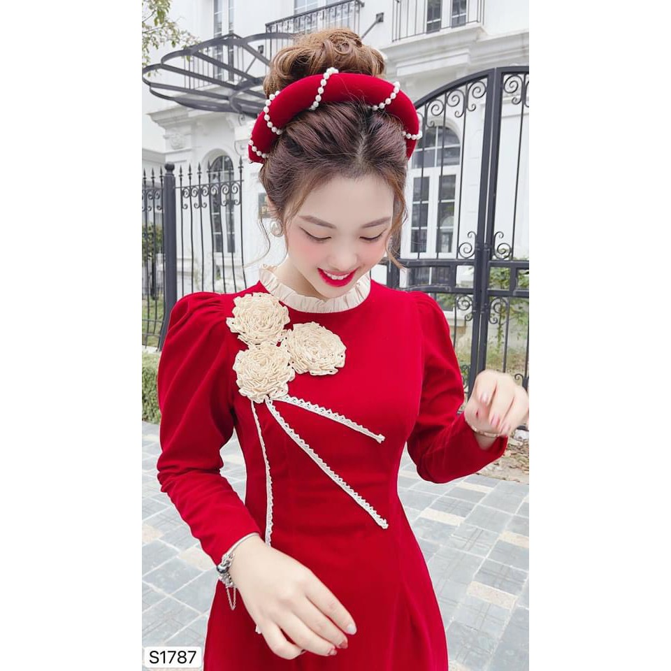 SÉT ÁO DÀI NHUNG ĐỎ CÀI HOA REN MẸ CON