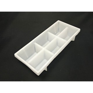 Khuôn làm đá 6 viên to , khay đá 6 viên nhựa Việt Nhật