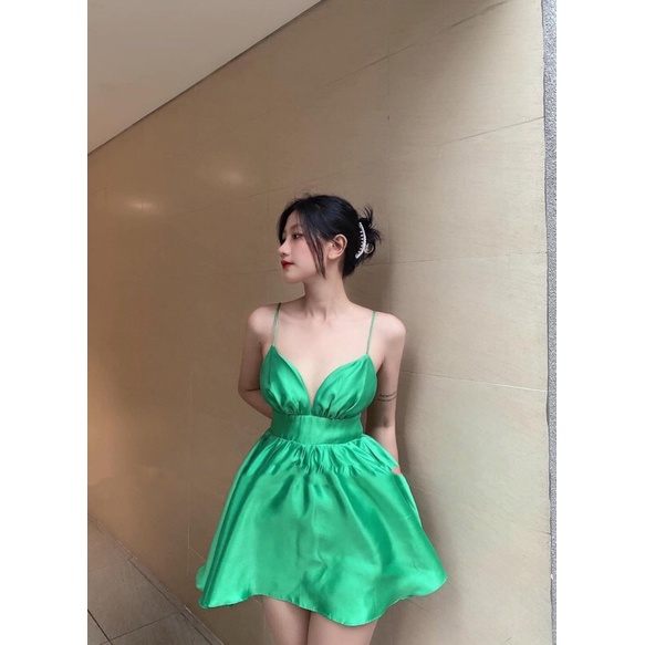 Đầm xoè 2 dây cúp ngực xếp ly