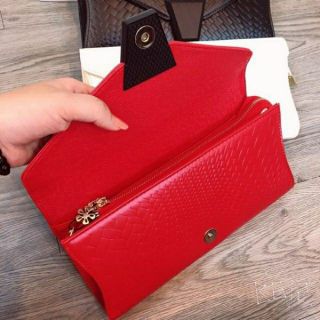 Clutch nắp gỗ cực chất - sẵn