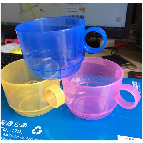 Cốc nhựa chịu nhiệt