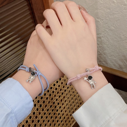 Vòng Tay Hoạ Tiết Phi Hành Gia Hoạt Hình Dành Cho Cặp Đôi