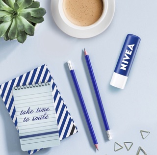 Son dưỡng môi NIVEA - Đức
