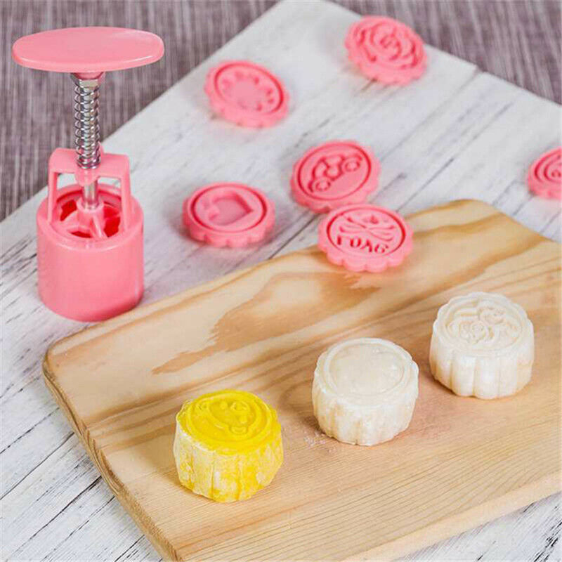 Set 8 Khuôn Nhấn Làm Bánh Trung Thu Tiện Dụng