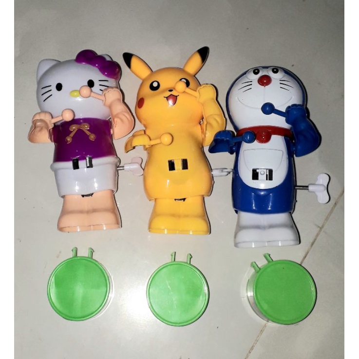Một chú Mèo đánh trống lên dây cót bằng nhựa cao 14cm