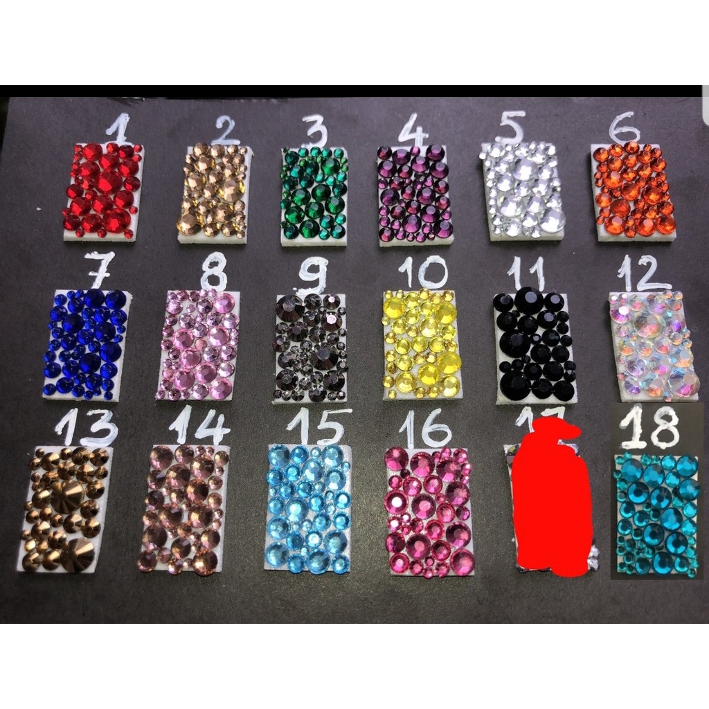 Khay Đá Chân Keo Lưới YHB Mix Size Mix Màu 1440 viên