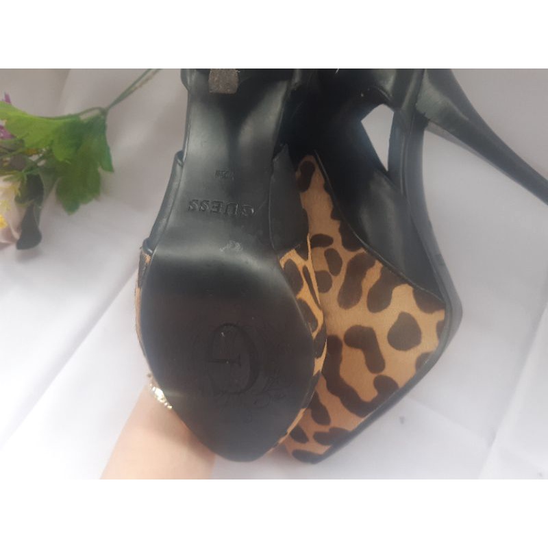 Bốt si size 37