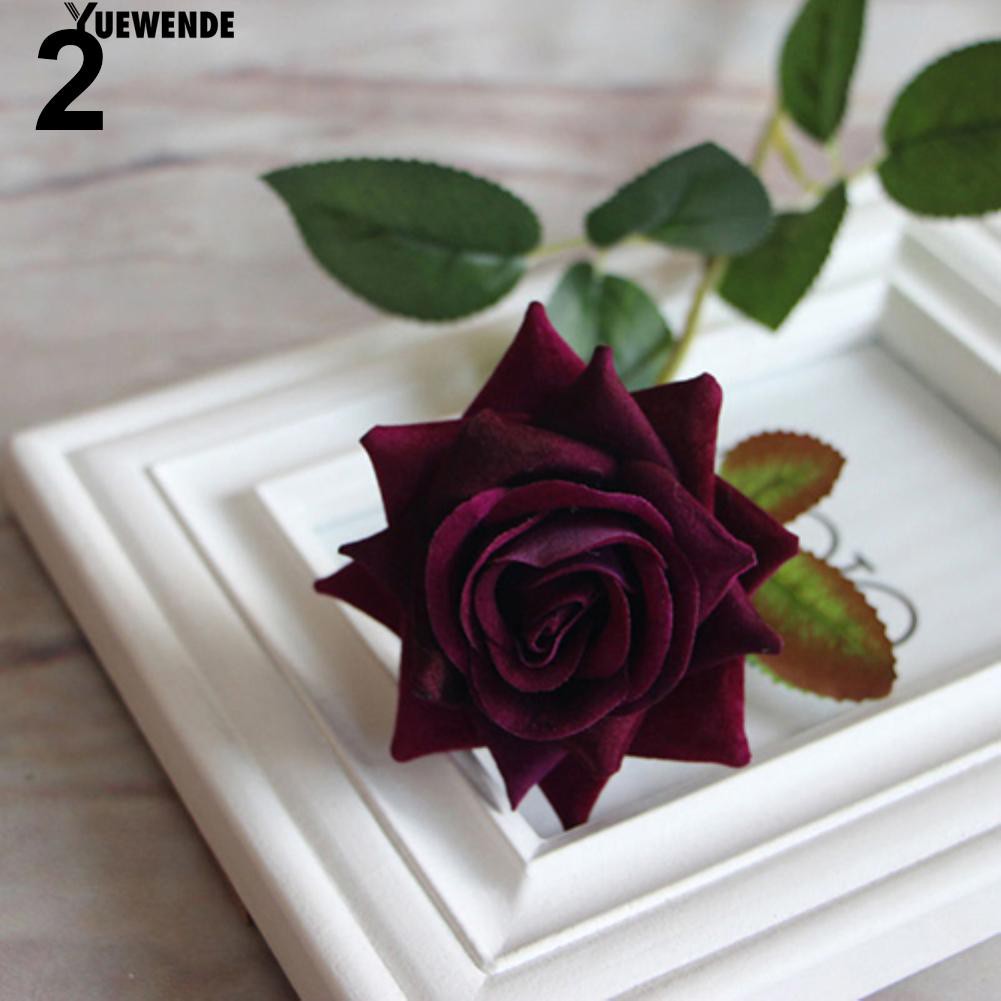 Bó hoa hồng giả để trang trí