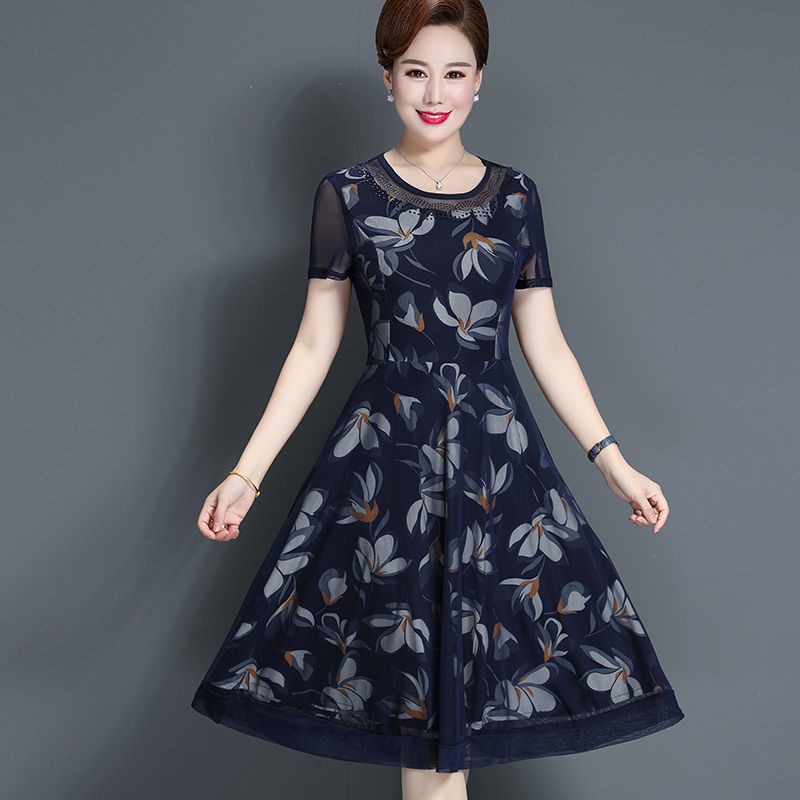 đầm thời trangVáy lưới mùa hè của phụ nữ trung niên và người già Các bà mẹ 40-50 tuổi mặc ngắn tay