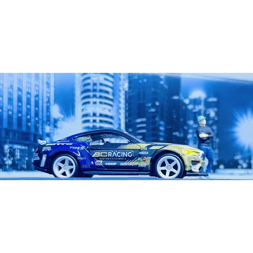 Hobby Store xe mô hình Hot Wheels Premium Pack 2 Ford Mustang RTR 21 - Ford Mustang RTR 20