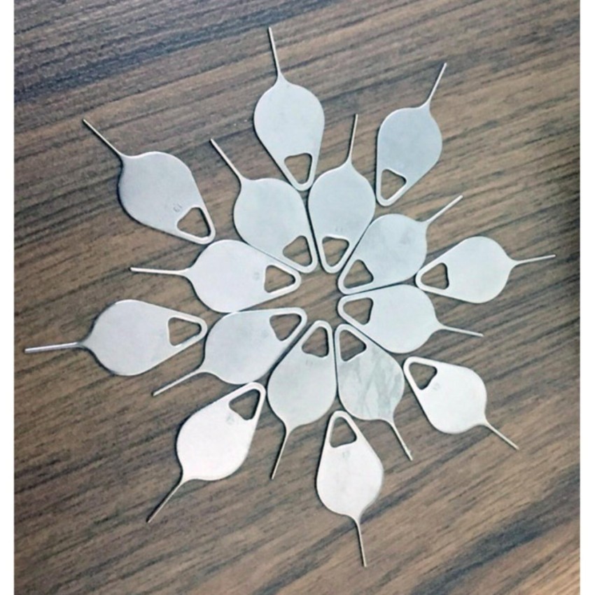 Que chọc sim siêu tiện dụng có lỗ móc dây